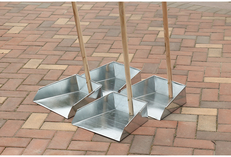 加大加厚木头柄铁畚箕大号单个铁皮畚斗簸箕垃圾斗垃圾铲环卫耐用透明