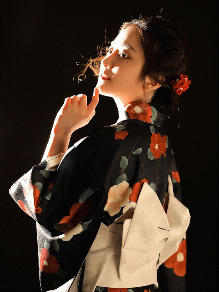 璨玥神明少女和服女改良日式复古拍照写真摄影山茶花和服正装传统服装