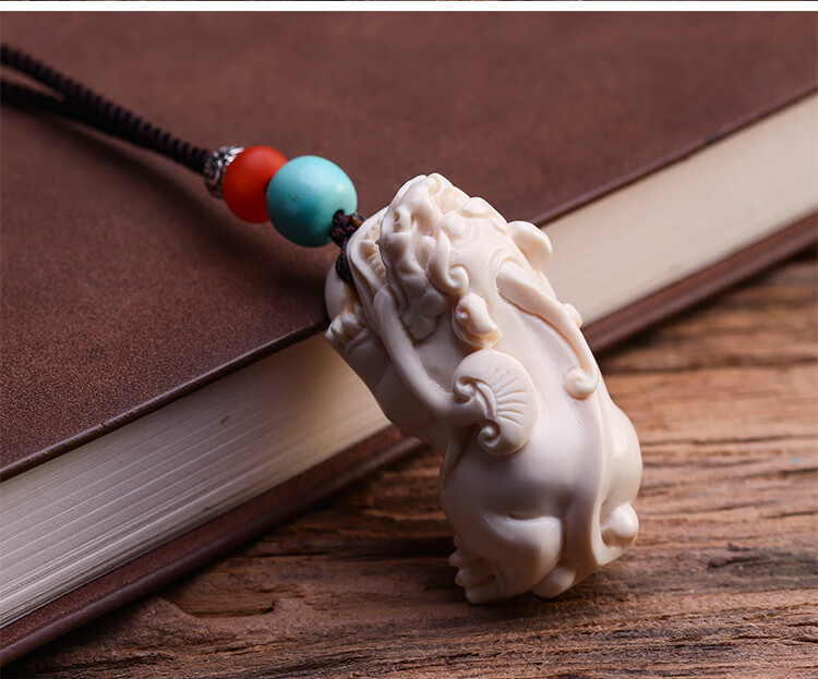 妙聚福猛犸象牙手工牙雕挂件饰品瑞兽男女款貔貅吊坠聚财貔貅尺寸约