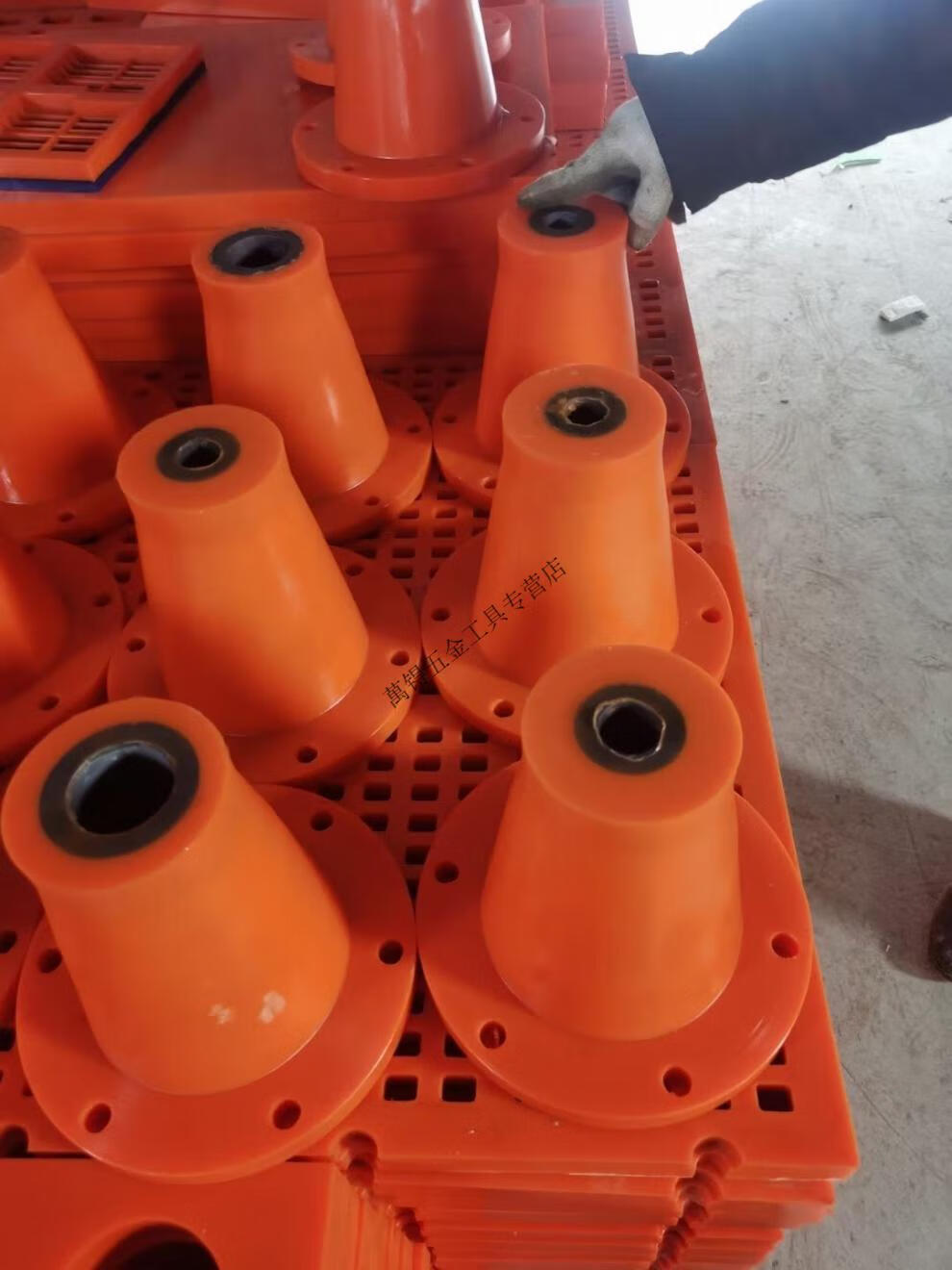 旋流器洗沙回收机细沙回收耐磨沉沙嘴现货 碳化硅350沉沙嘴【图片