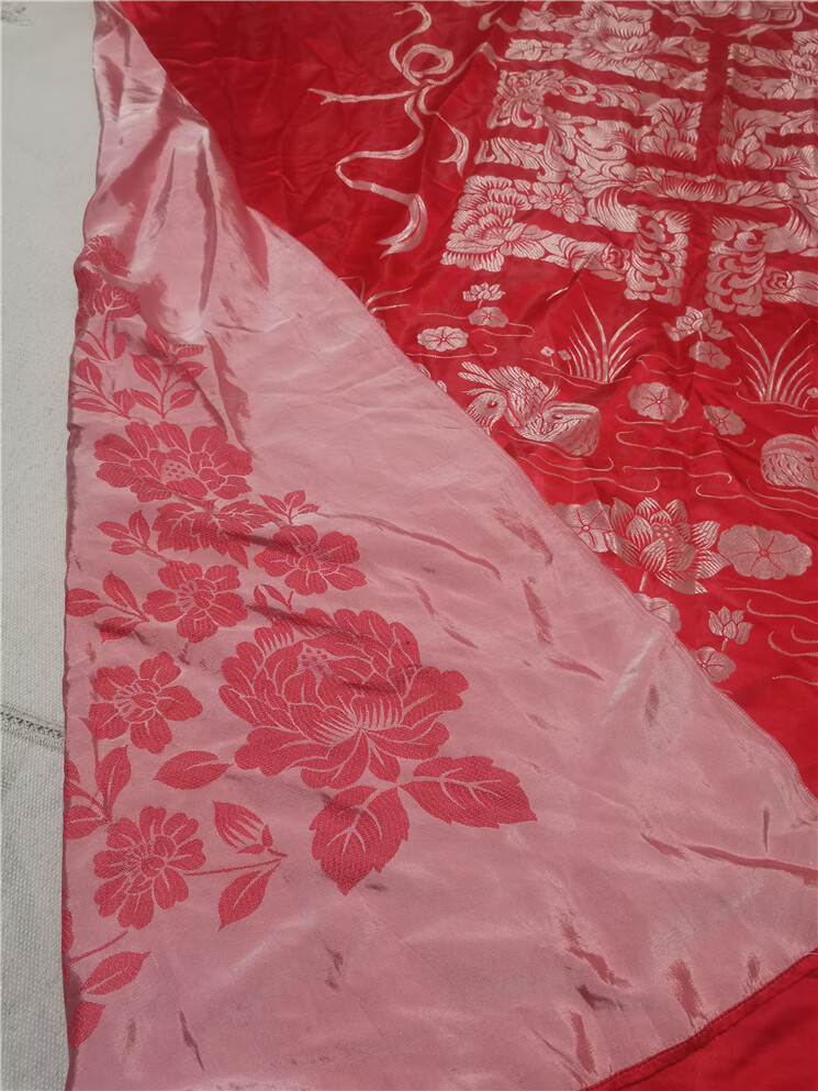 被面 结婚 八十年代老式复古真丝软缎被面面料桑蚕丝中国民族风背面