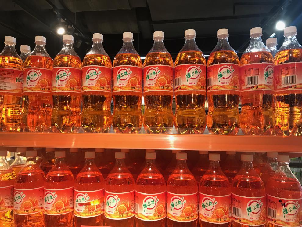 橙伯乐维尔康碳酸饮料 山西阳泉市品牌维尔康碳酸饮料果味饮料易拉罐