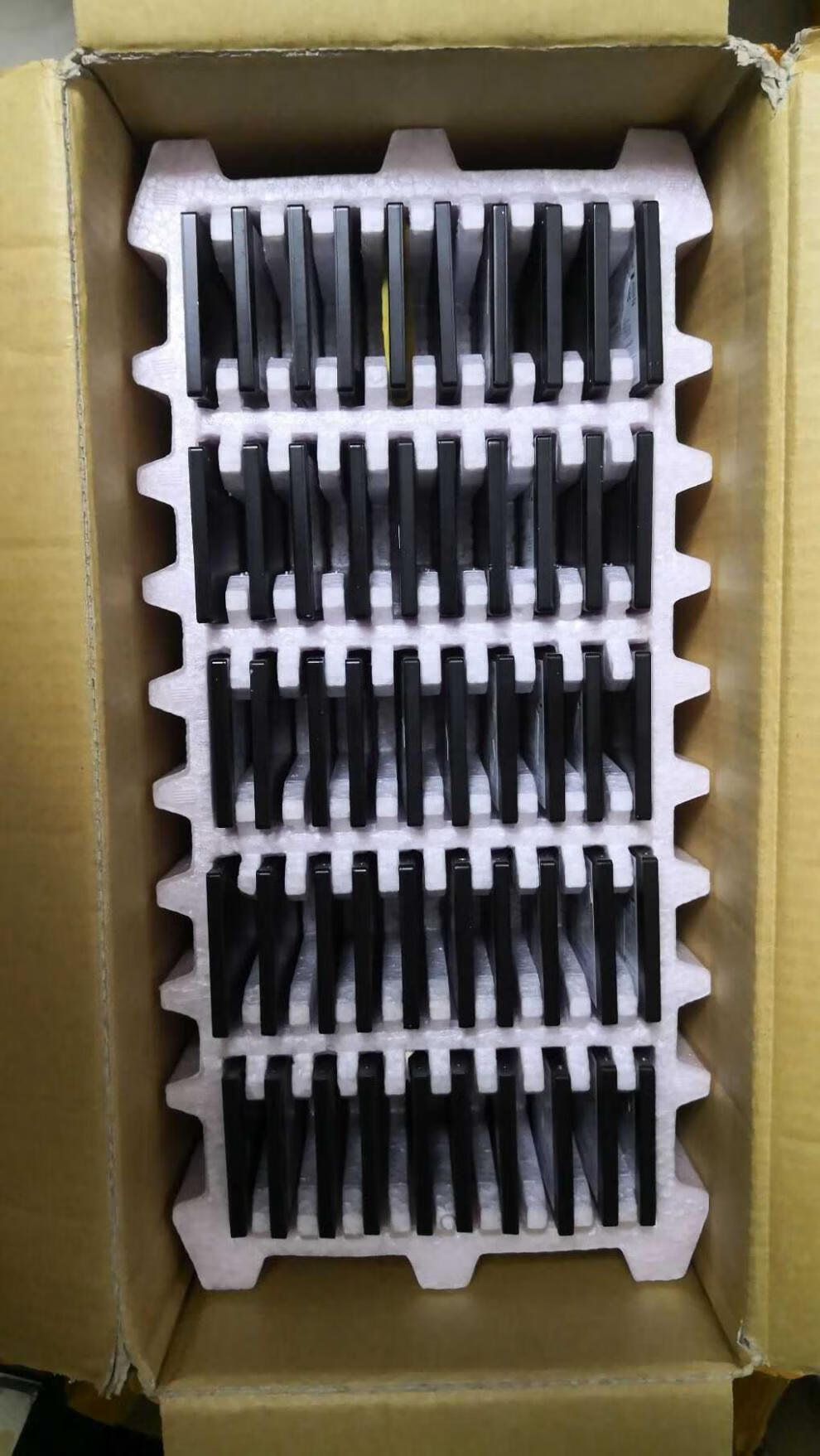 sandisk闪迪x300s128g256g512g25寸mlc颗粒sata3企业黄色