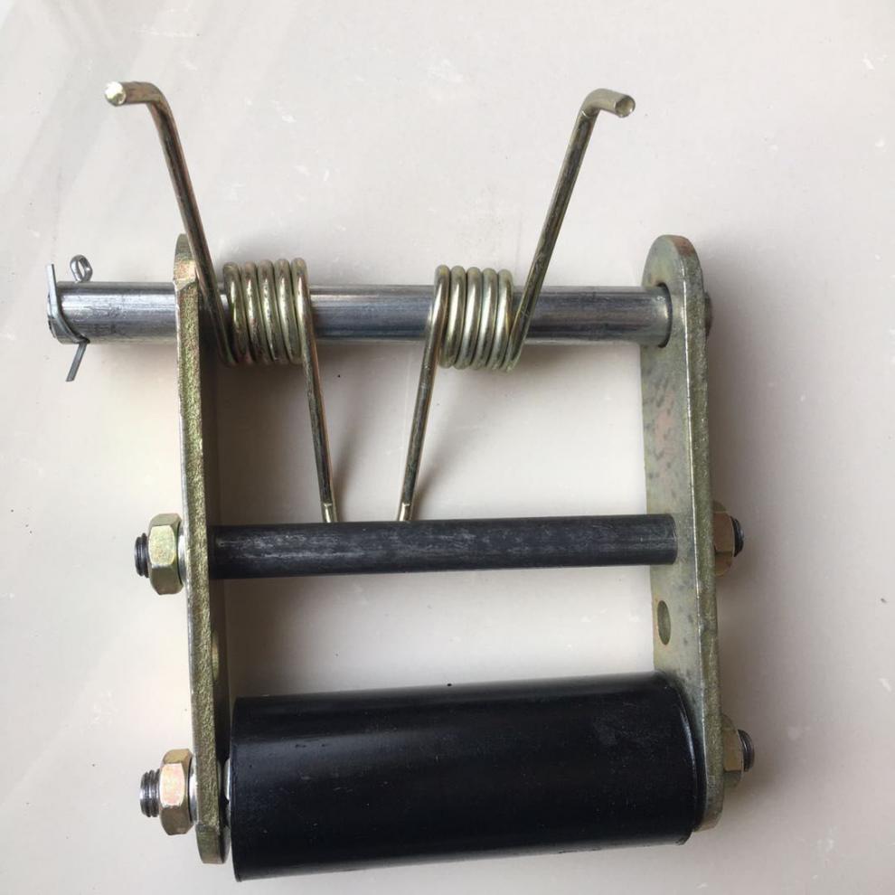 五征时风金蛙三轮车农用车配件压带轮总成矿用封闭时风皮带张紧轮五征