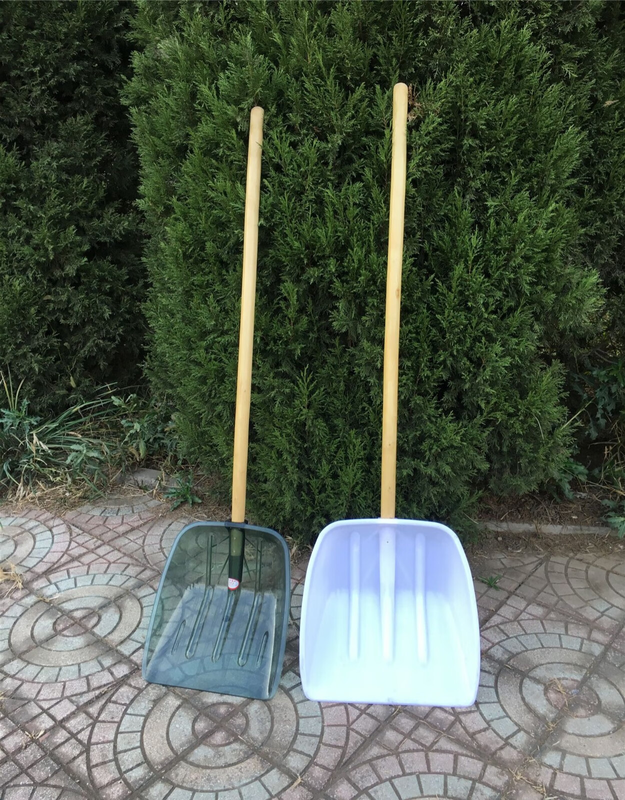 tyui适用于推雪铲特大锰钢铲雪铲子扫雪工具专用清雪神器除雪铲推雪板