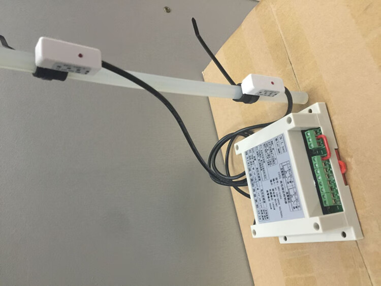 水位开关液位传感器自动上水控制器锅炉水箱进水检测管子液体感应xkcc