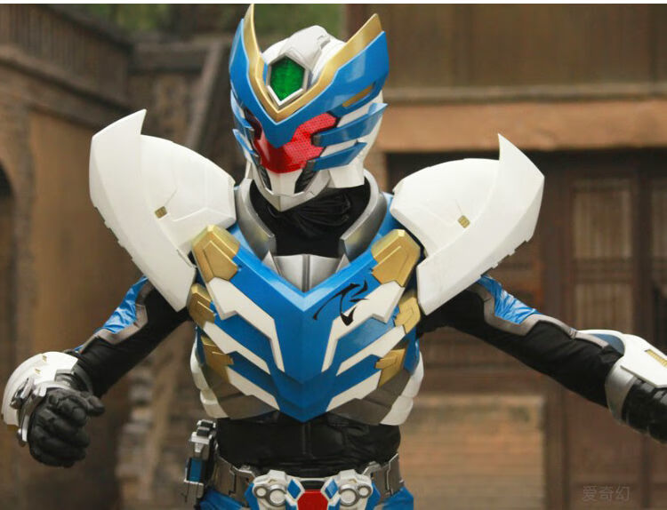 甄萌铠甲勇士皮套可穿戴飞影铠甲勇士11头盔摆件全身盔甲手工eva模型