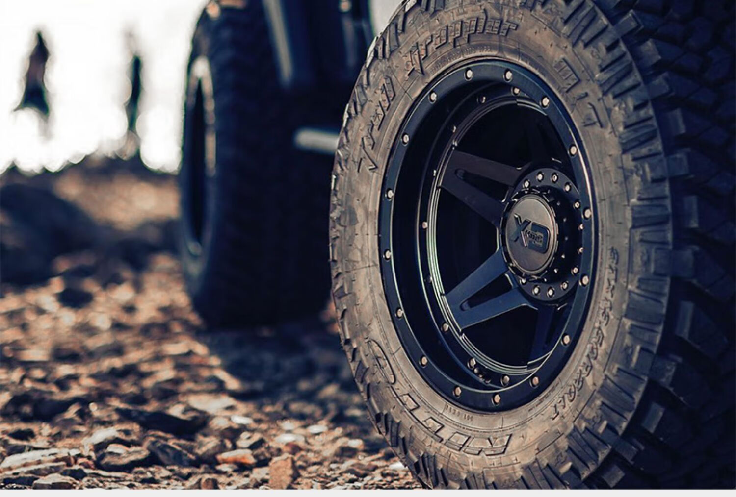 牧马人xd轮毂越野改装17寸/20寸kmc防脱圈轮毂负值150猛禽坦克300 防