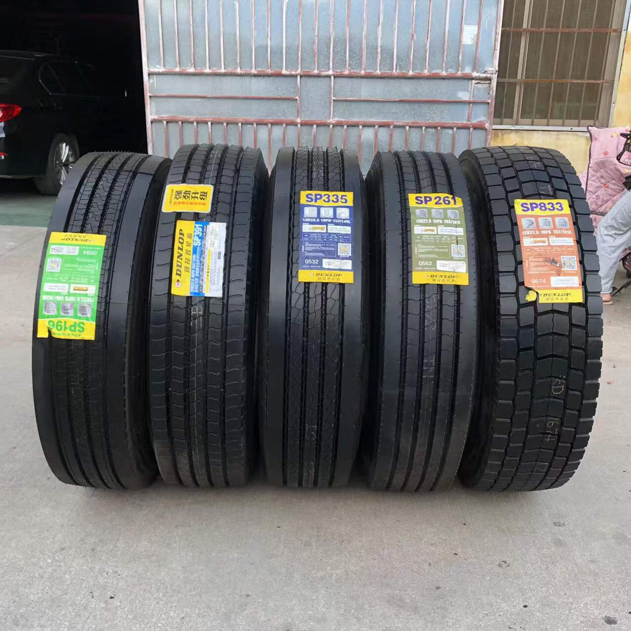 邓禄普轮胎 750r825r16/900r20/11r22.5/12r22.