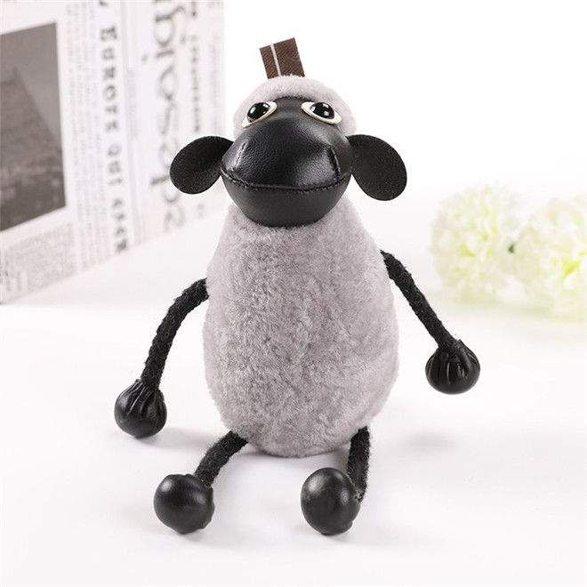 小羊肖恩挂件肖恩羊包包挂饰毛绒公仔玩偶挂件小羊车钥匙创意生日礼物