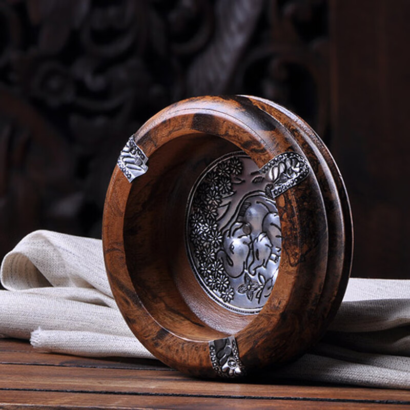 【闪电发货】木头烟灰缸 泰国工艺品特色礼品 实木雕刻个性复古烟灰缸