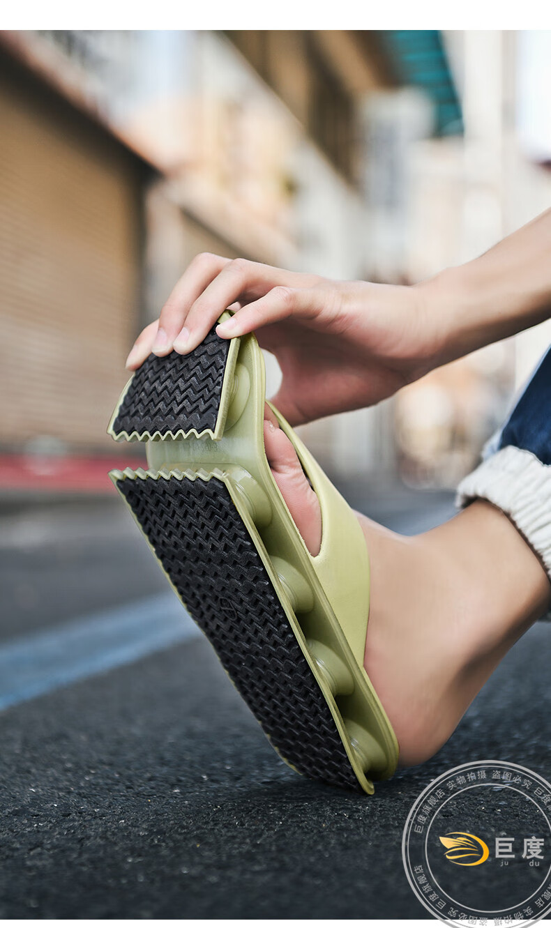 夏天纯黑夹脚人字拖男帅气软底气垫拖鞋帅哥防水防滑海边沙滩鞋夏