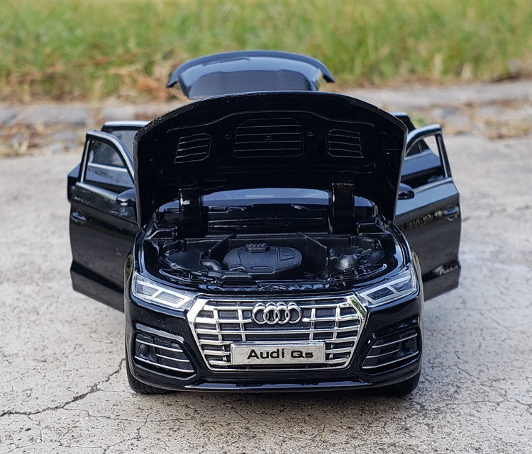 奥迪a8车模1:18奥迪a8l仿真合金汽车模型金属车模型声光回力玩具车