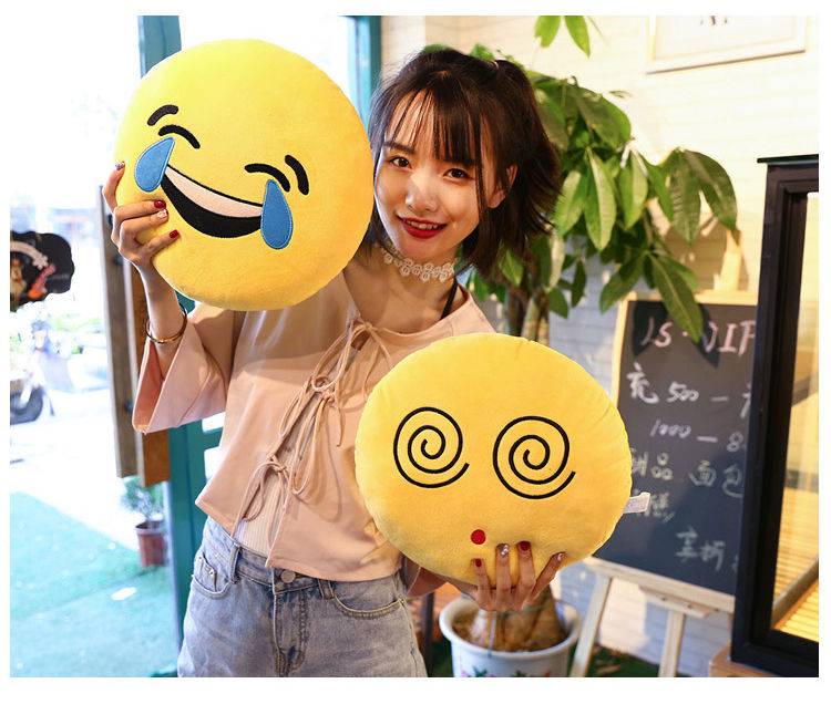 表情包抱枕毛绒玩具公仔枕头搞怪笑脸靠垫睡觉布娃娃礼物 可怜 20厘米