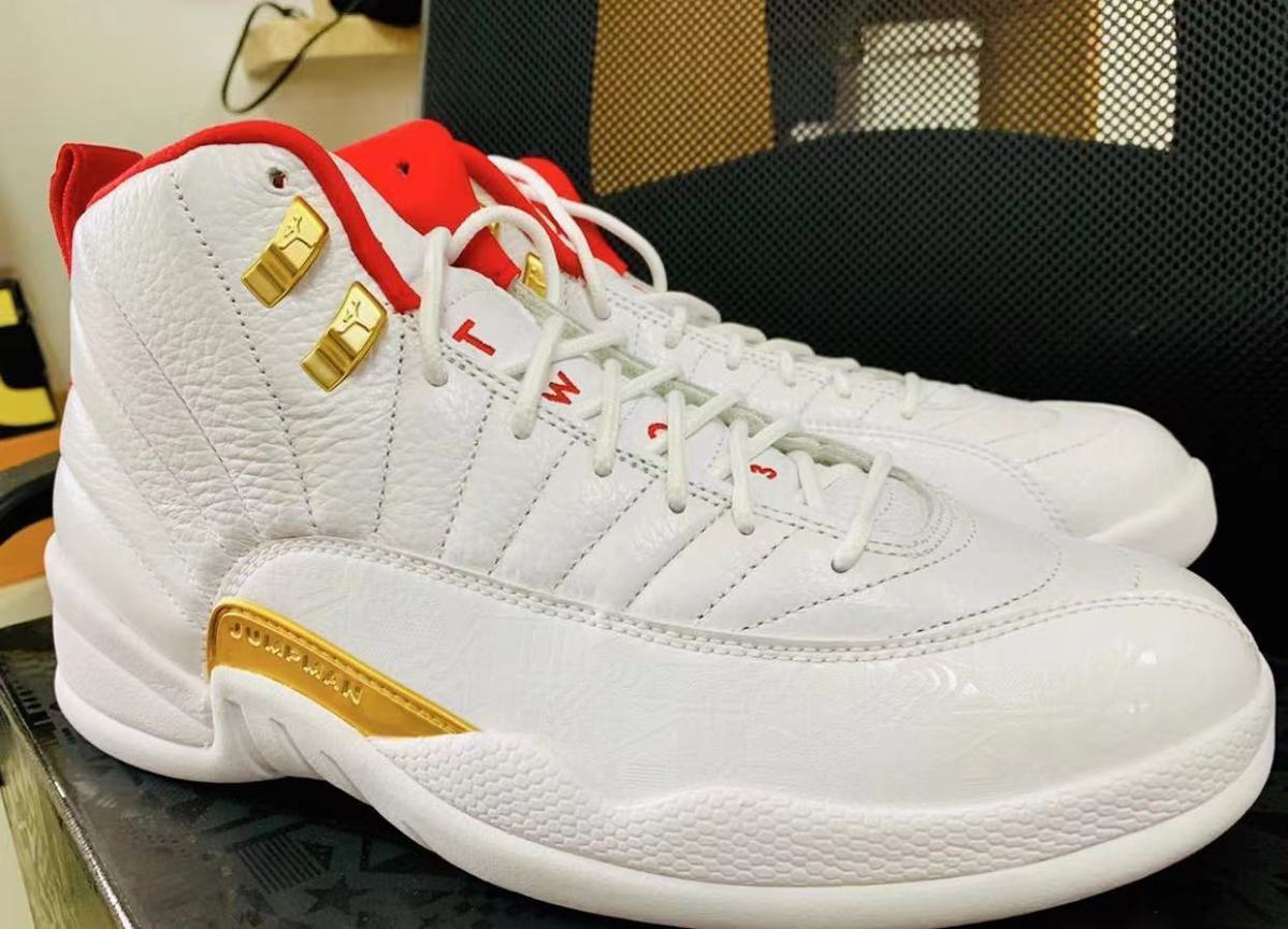 纯原aj12高帮篮球鞋日本限定世界杯国际航班猪年男女鞋实战运动气垫鞋