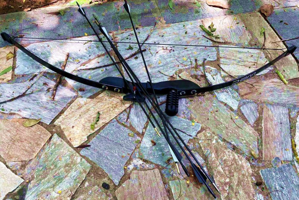 驽弓箭成人用十字驽 传统破甲合金弓箭高精准直拉反曲弓射击景区比赛