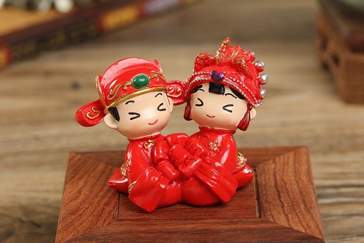 石玥小号婚庆结婚工艺品新郎新娘百年好合小摆件婚房时尚家居装饰礼品