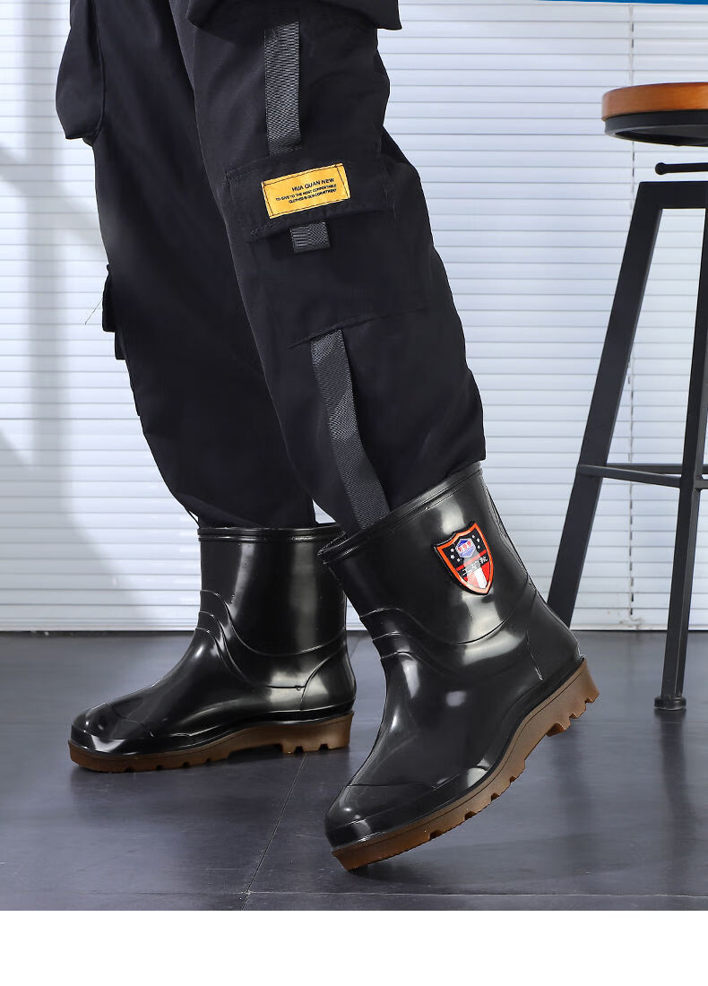 雨鞋雨鞋男中筒水鞋牛筋底耐磨短筒雨靴加绒保暖劳保胶鞋水靴工地四季