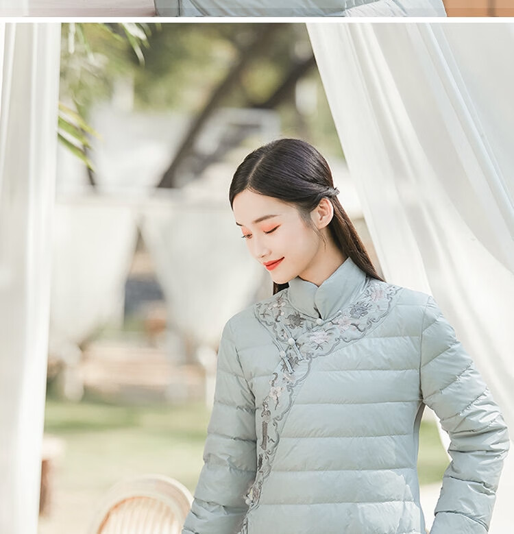 女士羽绒服中式秋冬季中国风立领斜襟绣花改良长款民国汉素 5743 xl