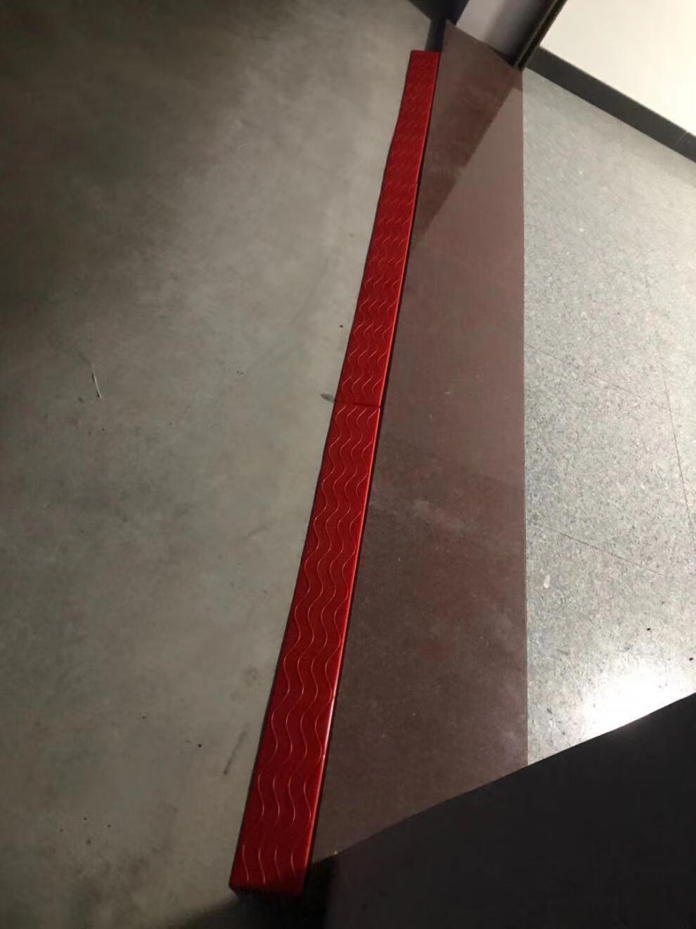 塑料门口门槛防滑台阶斜坡垫家用斜坡板扫地机器人爬坡垫室内门坎红高