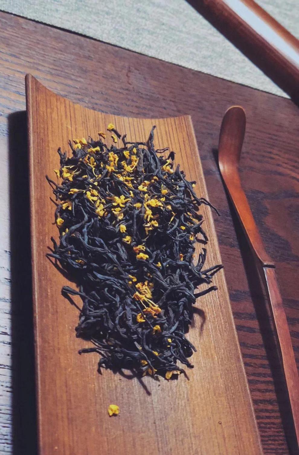 桂花红茶年杭州特产西湖产地桂花九曲红梅茶龙井红茶半斤250g纸盒【图