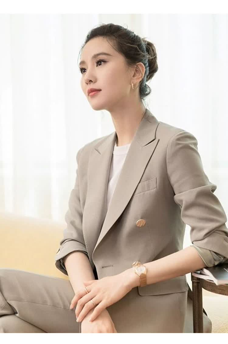 独立元素潮牌流职业装休闲小西装套装女通勤西服西裤2件套女2021秋冬