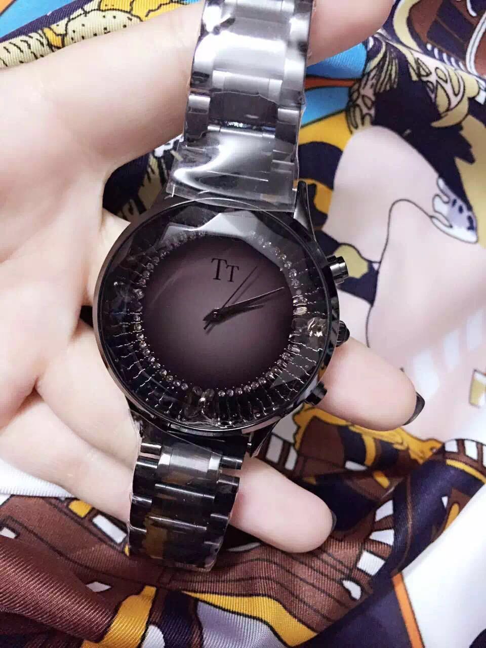 韩国tt黑色钢带女表时尚潮流大表盘女士石英表学生防水网红手表女