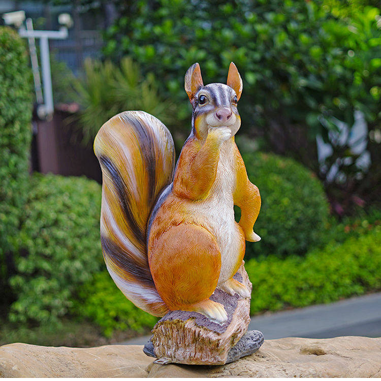 仿真大型松鼠雕塑假的塑料园区景观动物摆件摆设小品模型草坪室外坐