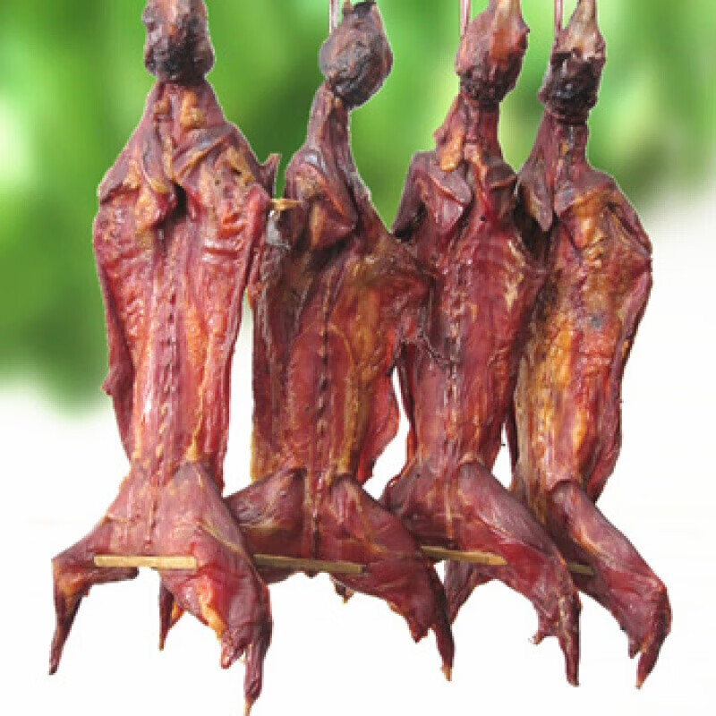 四川特产自制农家手工烟熏兔腊兔肉发整只另有腊肠五花肉500g腊兔500g