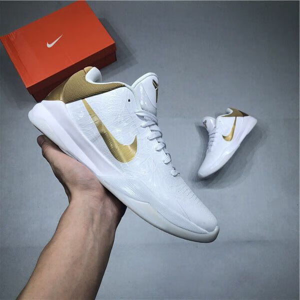 【纯原减漏】科比5代低帮透气耐磨有气垫zk5李小龙小丑科比24运动鞋