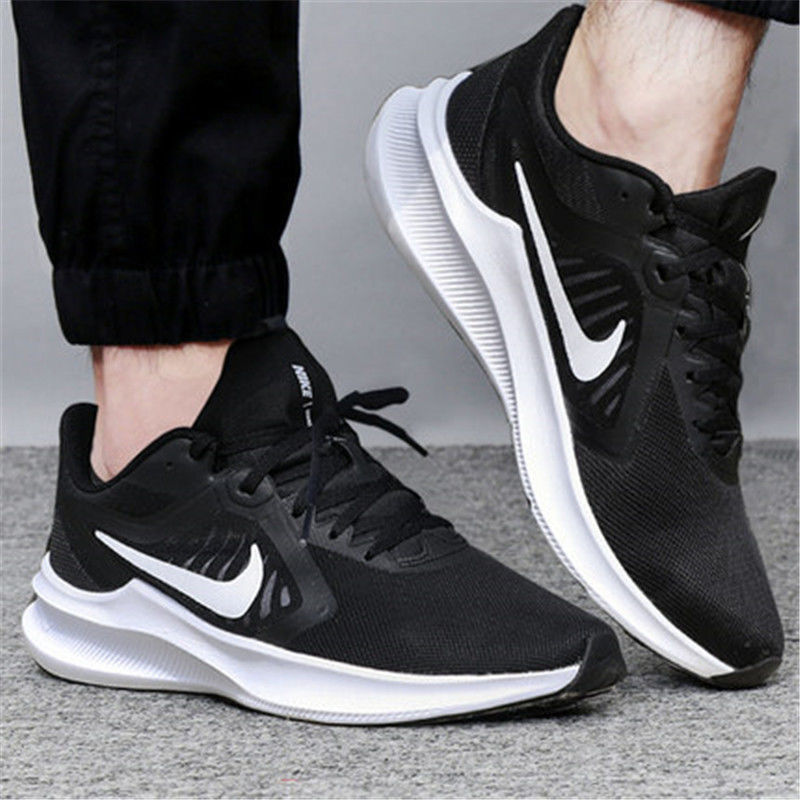 新款zoom登月10代网面透气男女鞋飞马运动鞋马拉松3738代休闲鞋黑白36