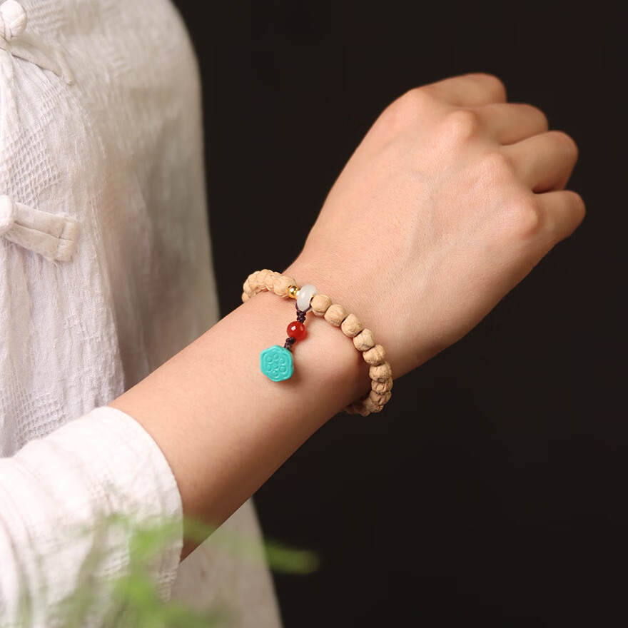 韩莹西藏热振寺藏切百香籽菩提子手串手持高密菩提根女单圈手链玛瑙石