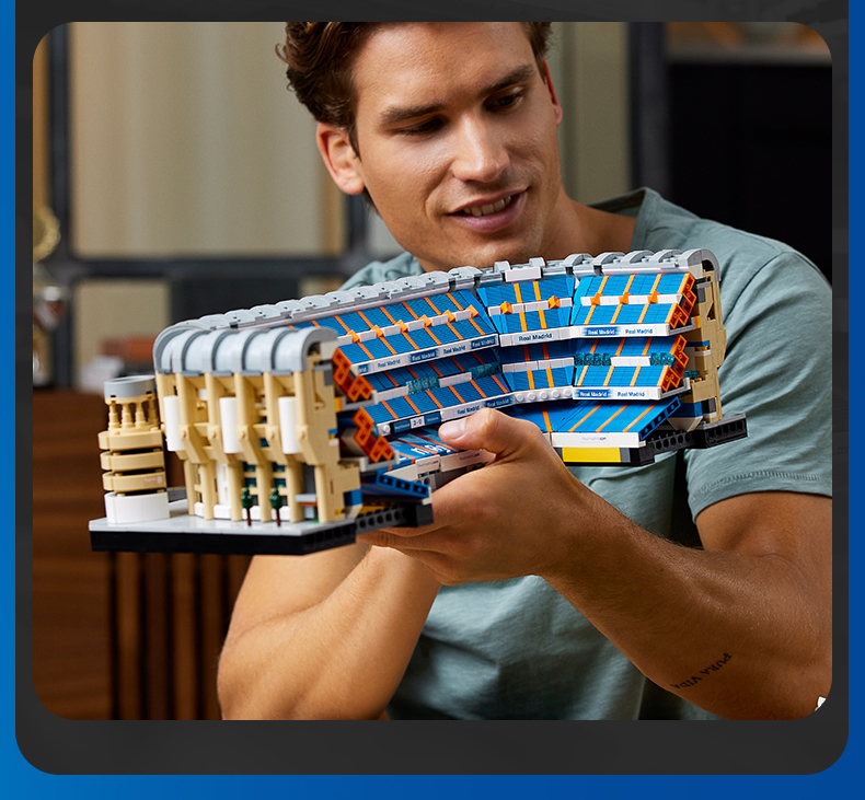 乐高10299皇马圣地亚哥·伯纳乌球场拼搭积木玩具礼物 10299圣地亚哥