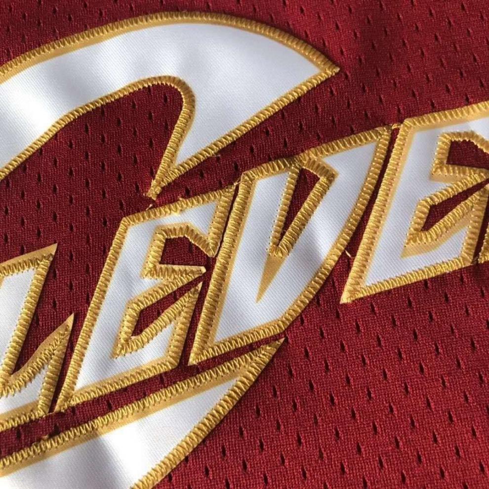 腾讯体育nba官方旗舰店同款骑士队23号复古篮球服刺绣网眼男球衣运动