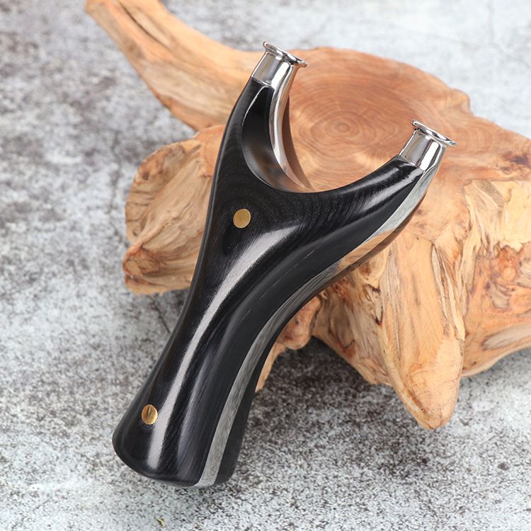 弹弓抢军迷用品弹弓架金属弹弓飞虎扁皮实木不锈钢弹弓精准户外射击绑