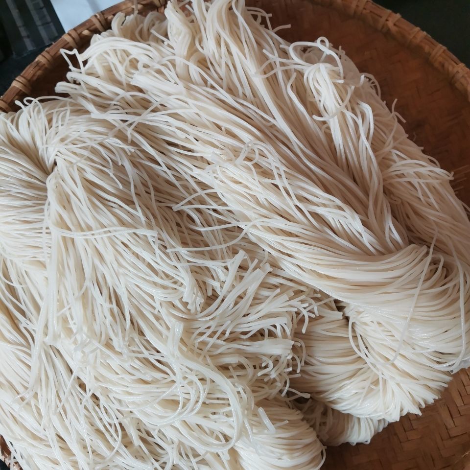 衡阳米粉耒阳新市米粉自制早餐圆细中粗榨粉现做真空包装中粗米粉3斤