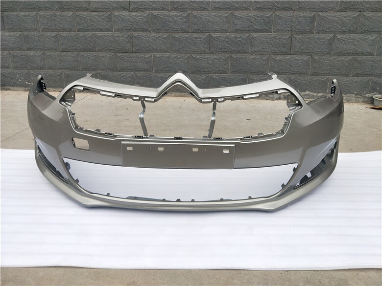 汽车保险杠适用于东风雪铁龙c4l前保险杠前杠皮前杠总成 保险杠烤漆前