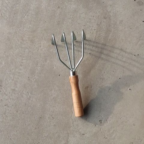 赶海耙子挖蛤蜊耙捡花生耙赶海神器挖蛤子海蛎多功能工具满100开电子