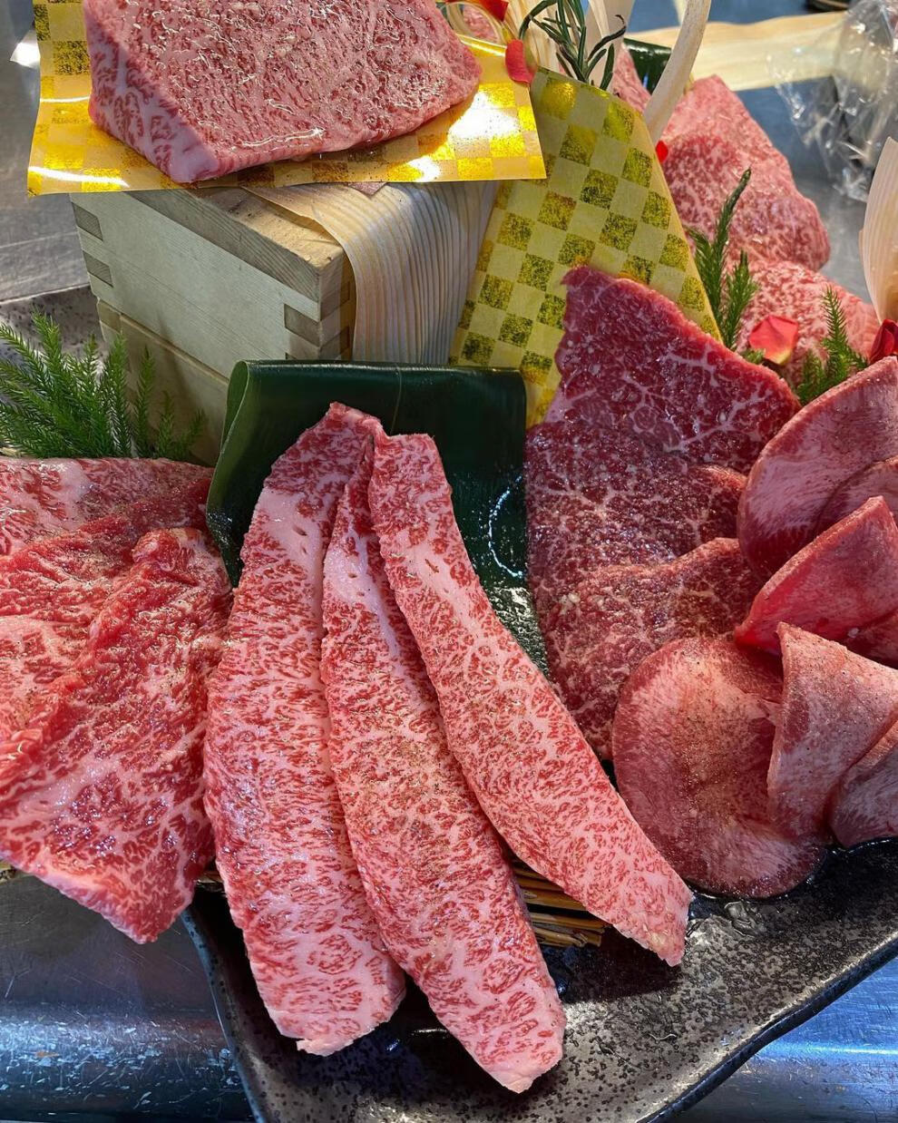 秒发2斤m12高端澳洲霜降雪花和牛腹心肉烤肉1000g清真媲美a5