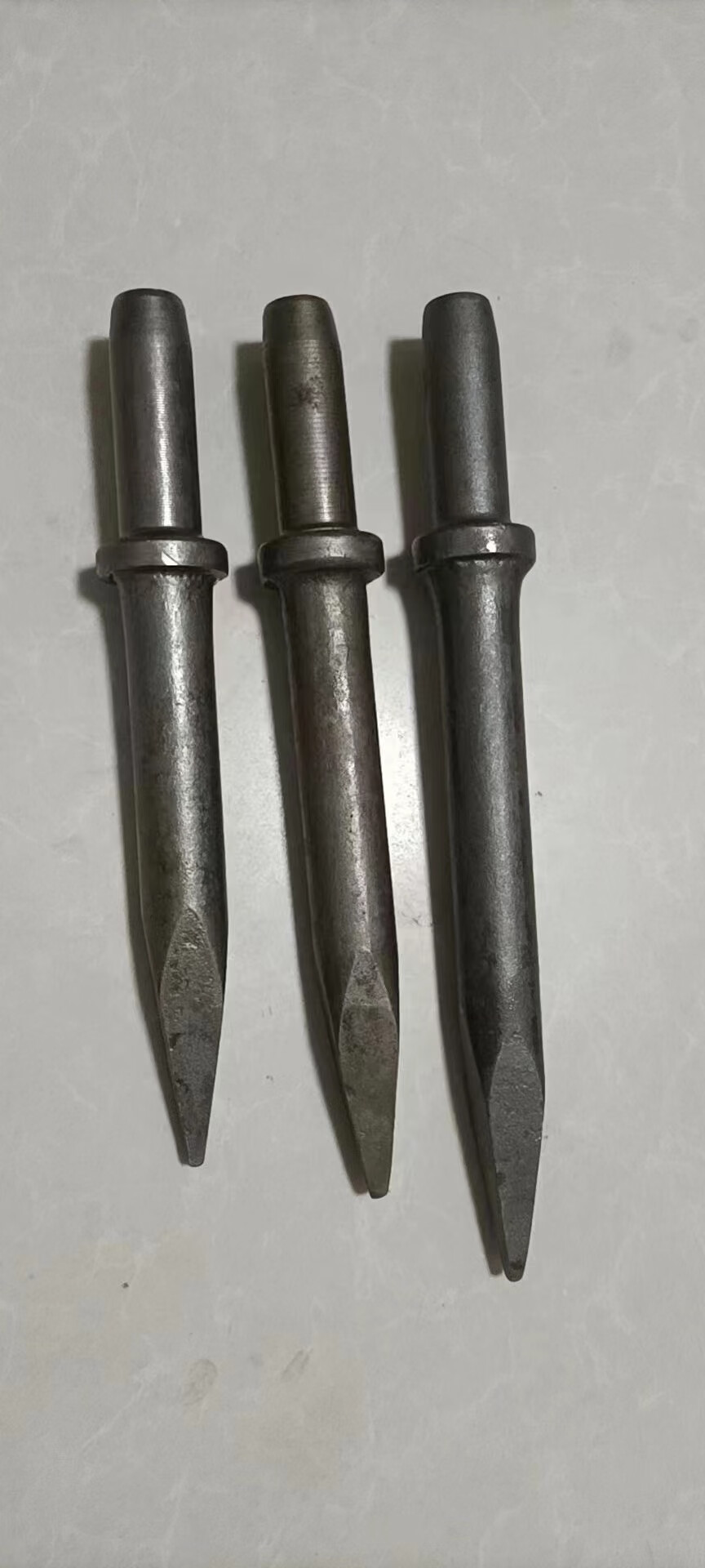 g10风镐钎子 扁头 g11风镐头 g15风镐铁杆头 开山气镐尖自产自销 24*