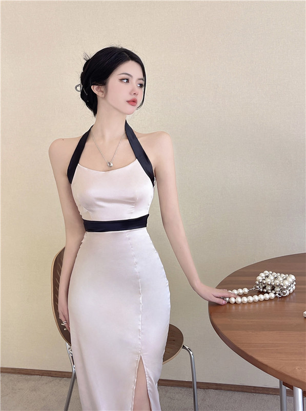 开叉绑带包臀挂脖露背吊带连衣裙纯欲女夏季感裙子收腰气质中长裙