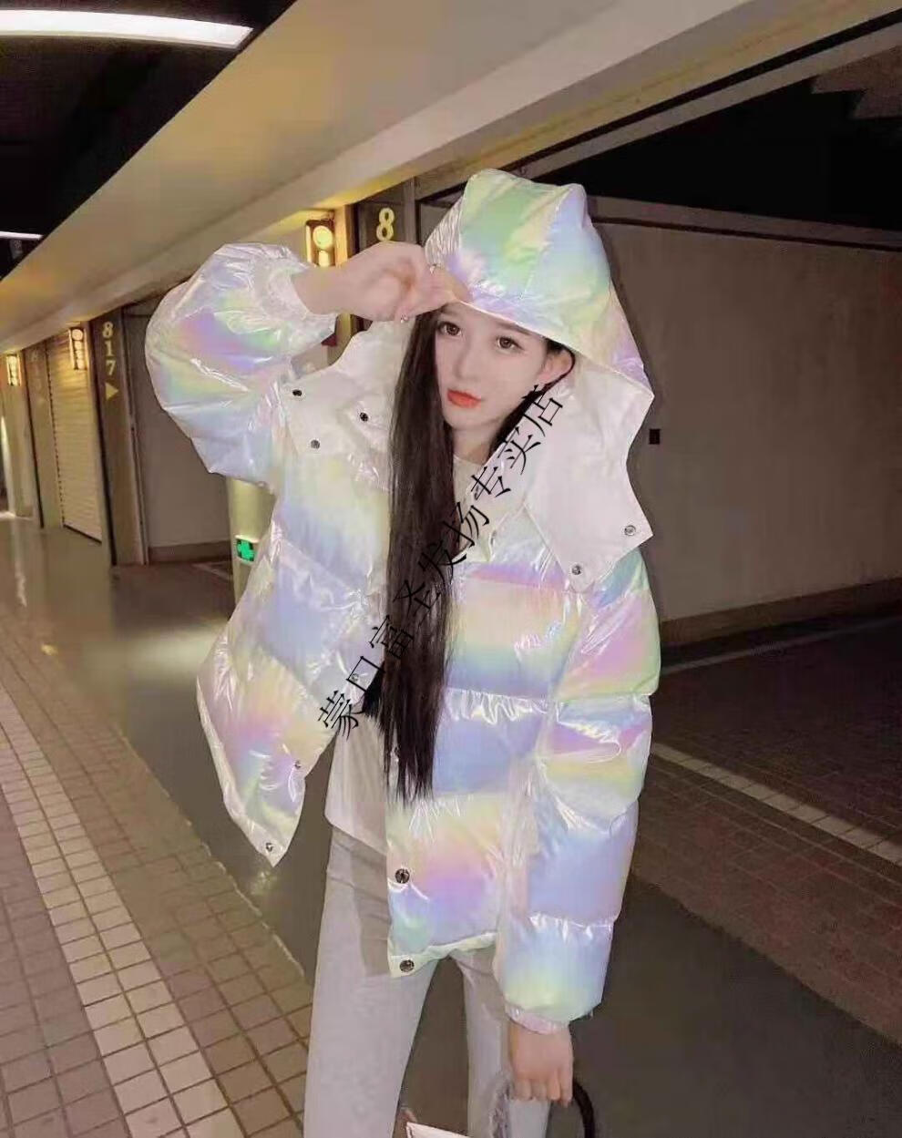 蒙口 羽绒服男女情侣款2022年新款镭射炫彩连帽秋冬保暖外套甜美面包