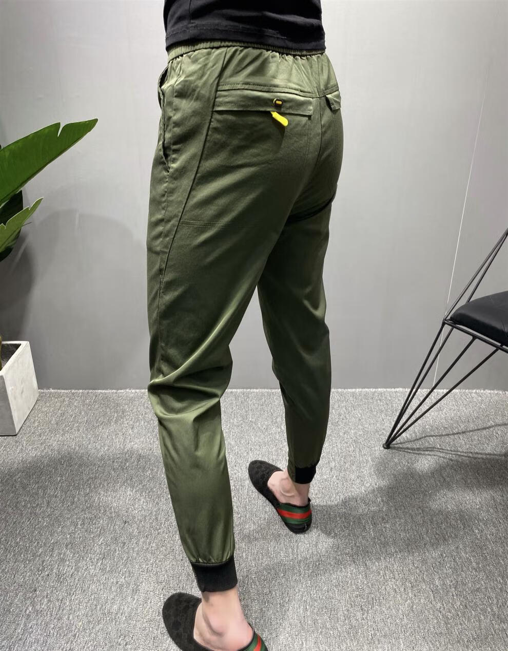 穿豆豆鞋搭配的裤子男新款休闲裤潮流百搭网红束脚裤精神小伙修身小脚