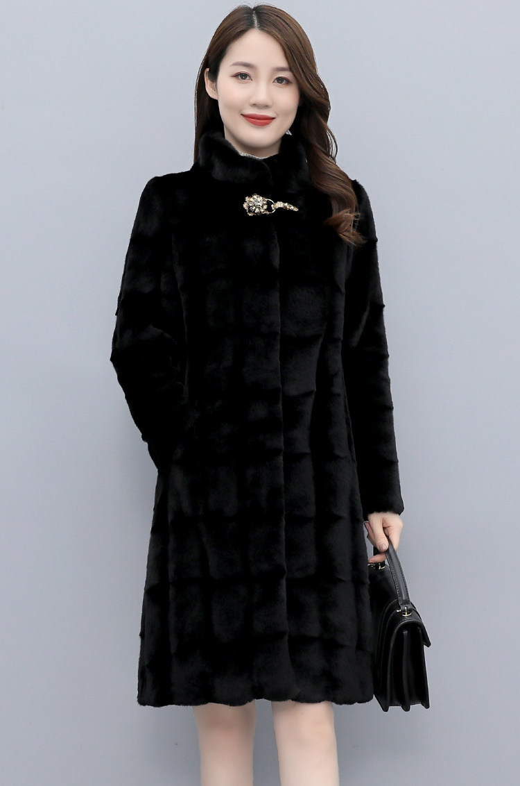 高梵水貂绒皮草2021年新款女皮毛一体外套冬装妈妈中长款貂皮大衣深