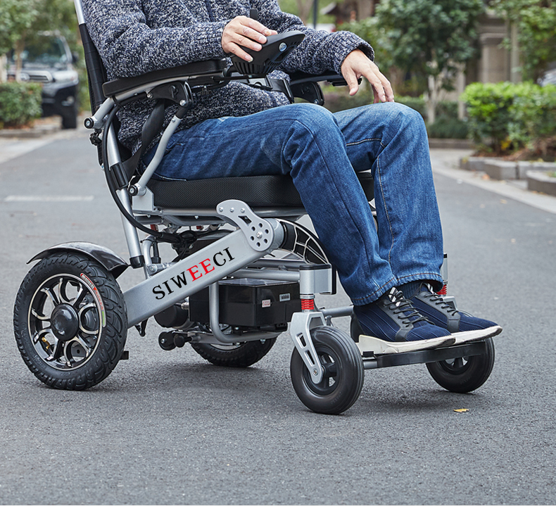 德国老人电动轮椅折叠轻便家用残疾人小型智能自动轮椅车 黑色20a