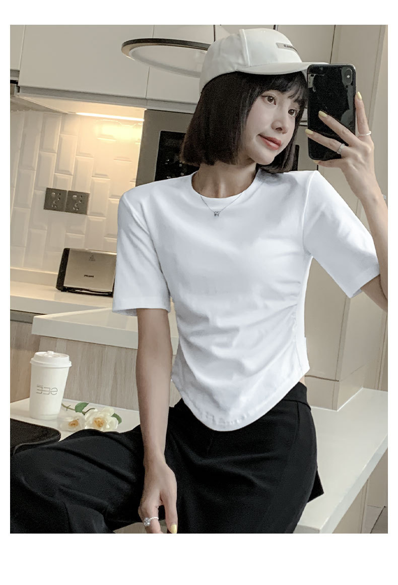 白色短袖t恤女夏季新款ins潮设计感短款正肩圆领上衣黑色垫肩短袖s