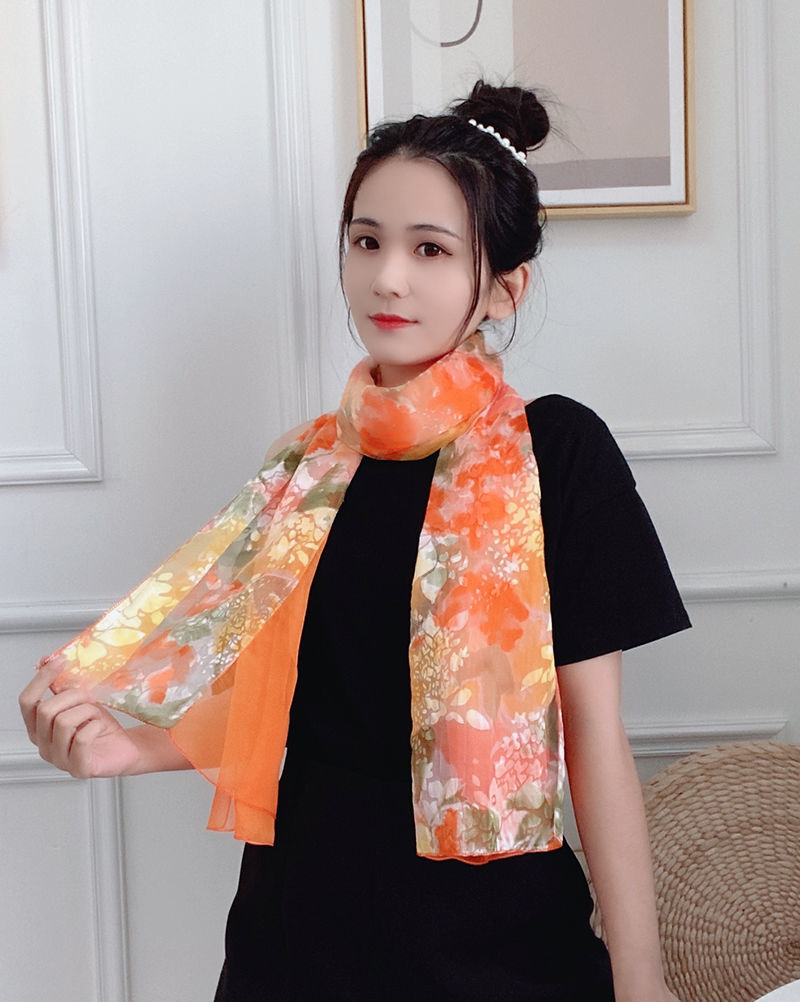 长丝巾女士春季丝巾女时尚新款防真丝围巾2022薄款装饰长款护颈围脖