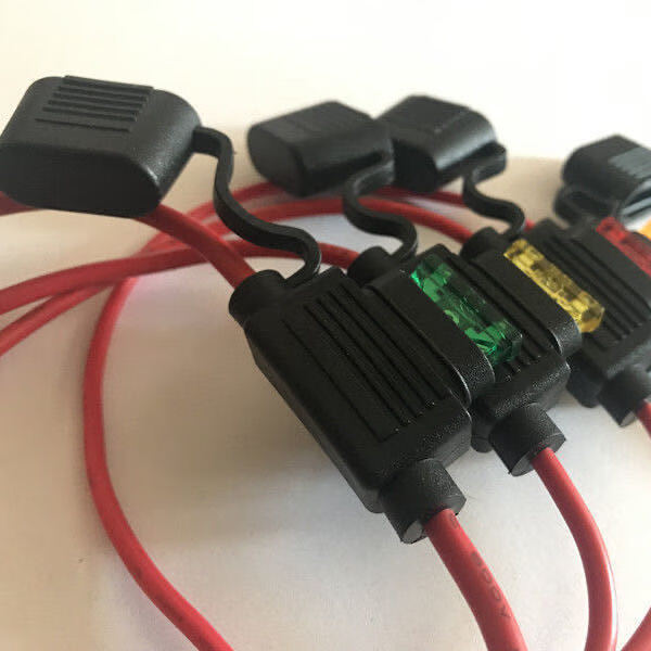 汽车防水保险丝盒车用改装保险丝插座保险丝座带30cm线小号16号线