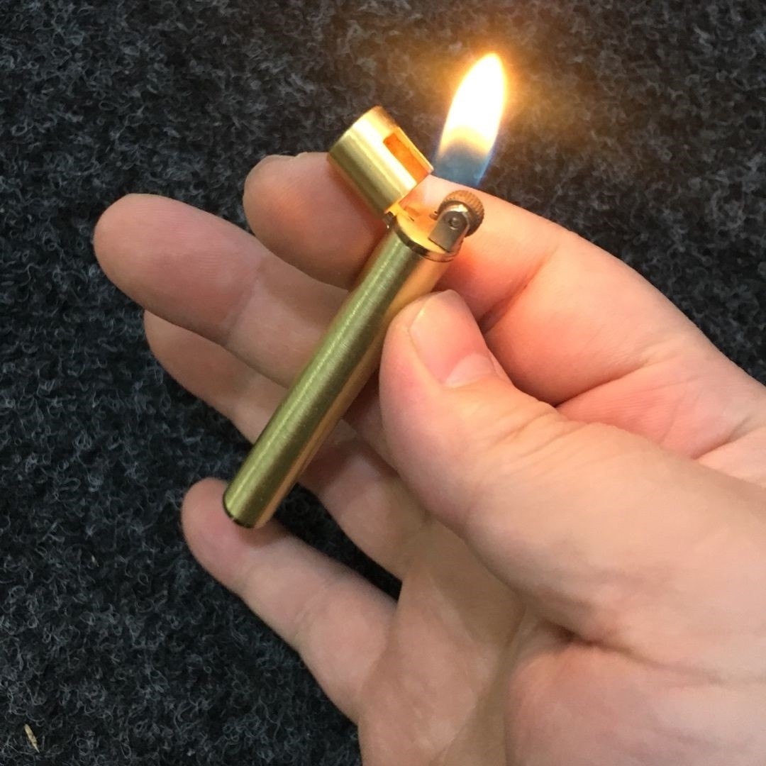 一根棍子打火机盘龙棍打火机2022年男士新款打火机创意迷你双节棍节日