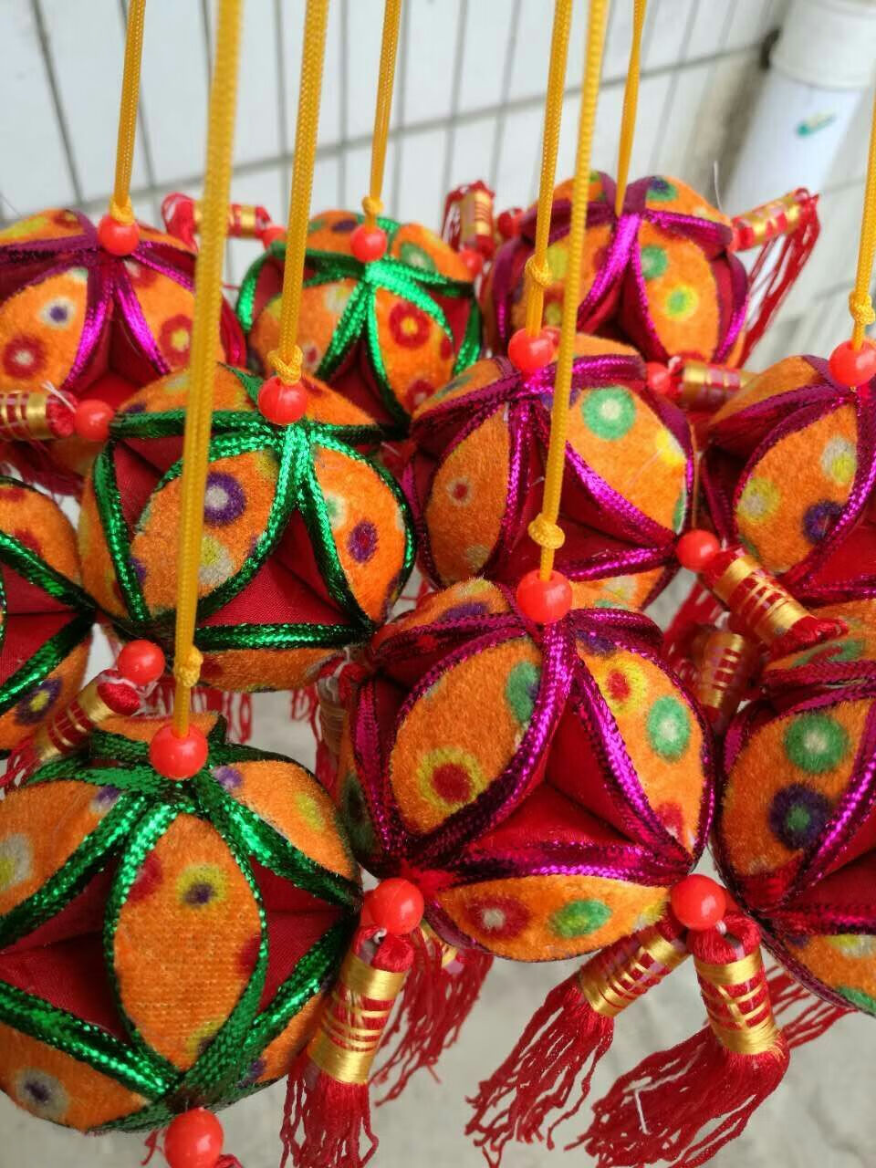 广西民族特色纯手工品靖西抛彩绣球舞蹈台道具演出结婚庆典纪念品30cm